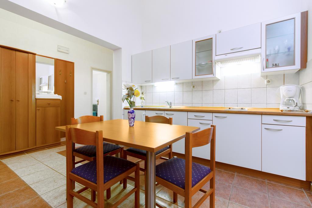 Vila Jadranka Vodice Exterior foto